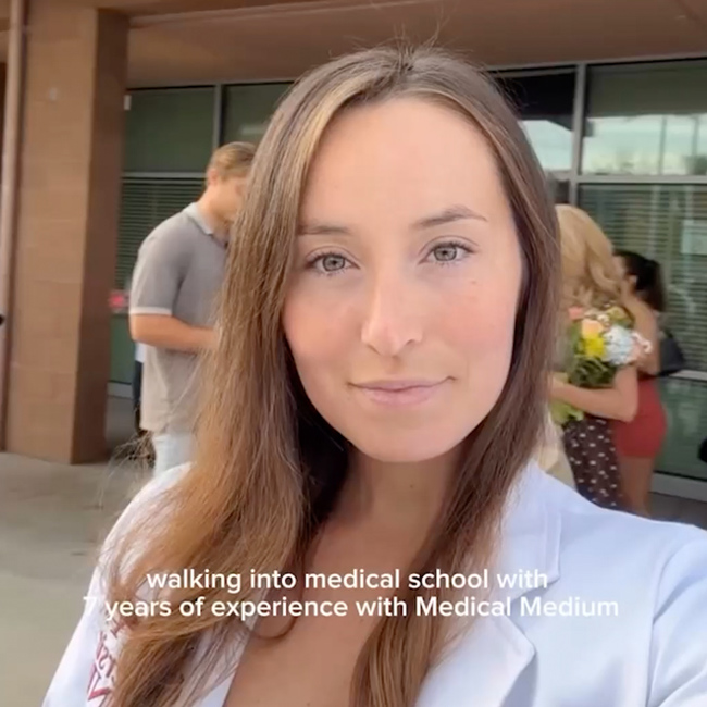 7 Years Of Medical Medium // Healing Over 100 Symptoms // Beginning Medical School