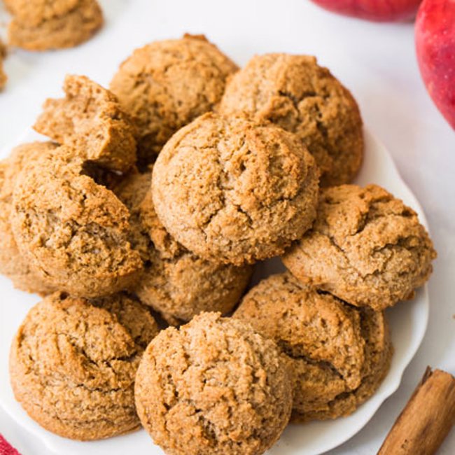 Cinnamon Applesauce Cookies