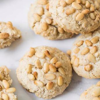 Pignoli Cookies