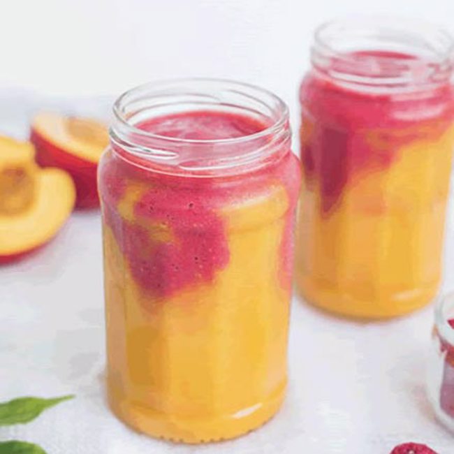 Raspberry Peach Smoothie 