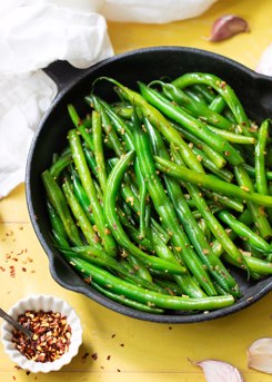 Garlic Green Beans