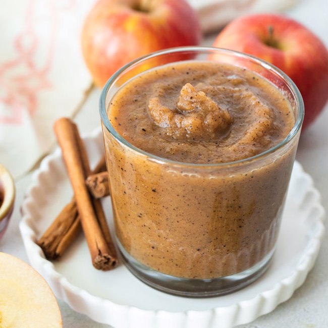 Spiced Chaga Apple or Pear Sauce