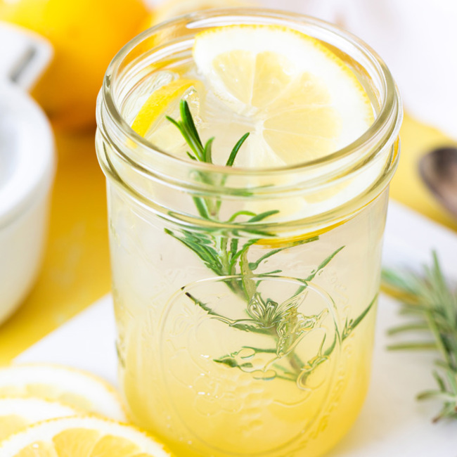 Rosemary Lemonade