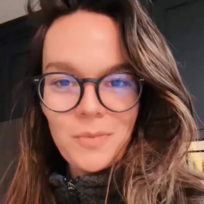 Lost 6lbs & Debloated Overnight By Channeling A Light Blast