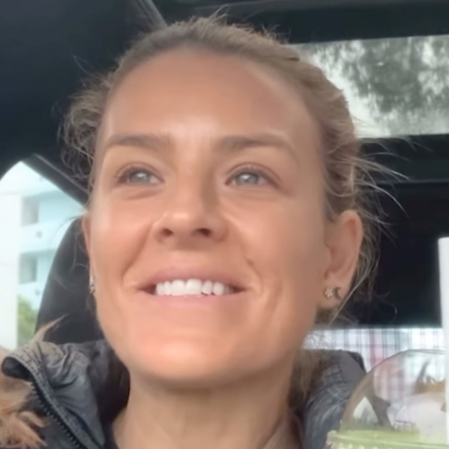 Whiter Teeth, Less Bloating, Better Eeyesight & Softer Skin Thanks To This Cleanse